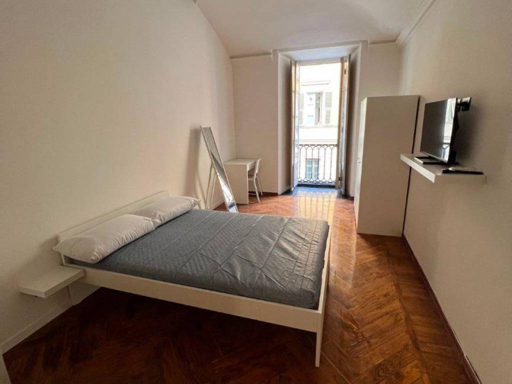 Stanza singola in Centro, foto 2 di 5