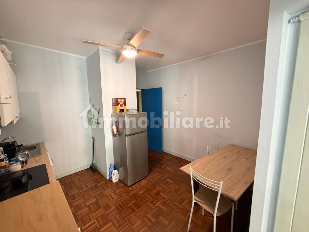 Stanze singole e doppie in Centro, foto 13 di 19