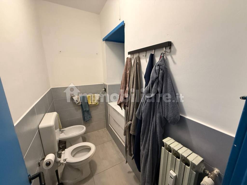 Stanze singole e doppie in Centro, foto 17 di 19