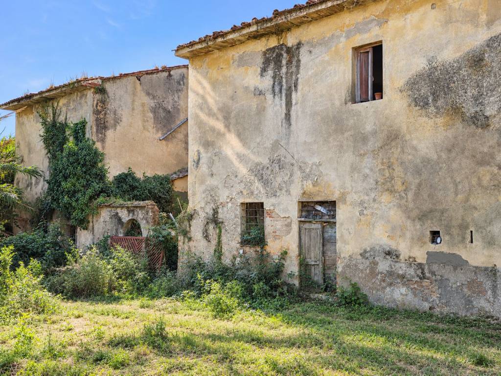 Vendita Casale in Località Il Marmo San Giuliano Terme. Da ...