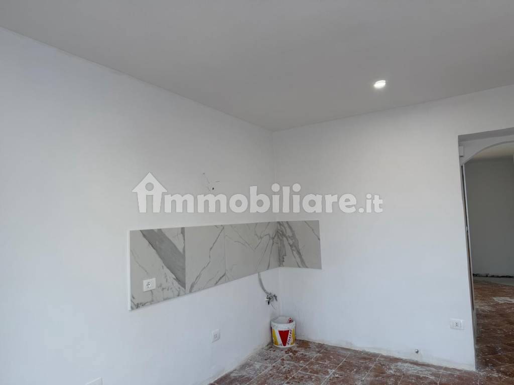 2 stanze doppie in San Donato, foto 2 di 13