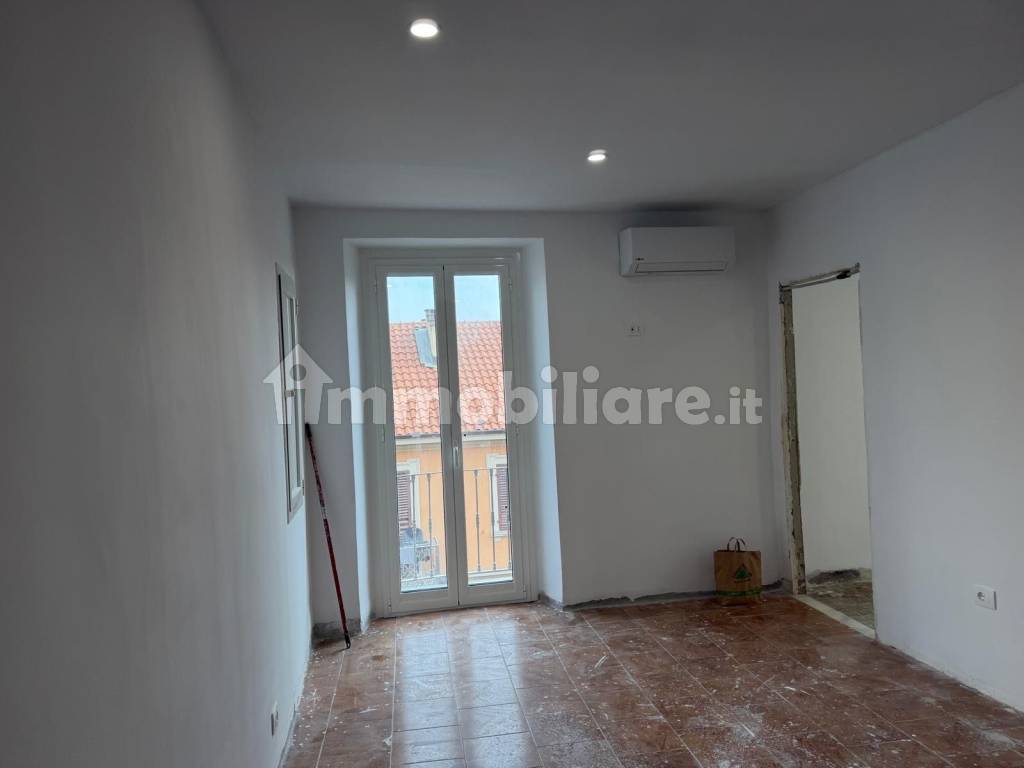 2 stanze doppie in San Donato, foto 3 di 13