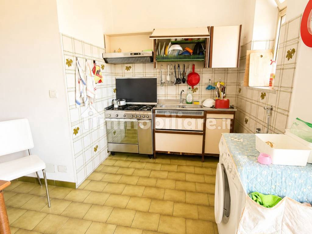 Stanza singola in San Donato, foto 2 di 17