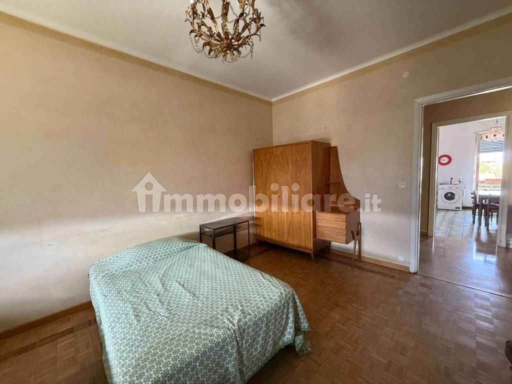 Stanza singola in San Donato, foto 4 di 17
