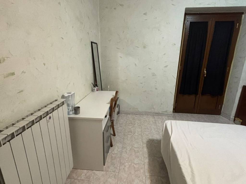 Stanza singola in San Donato, foto 3 di 4