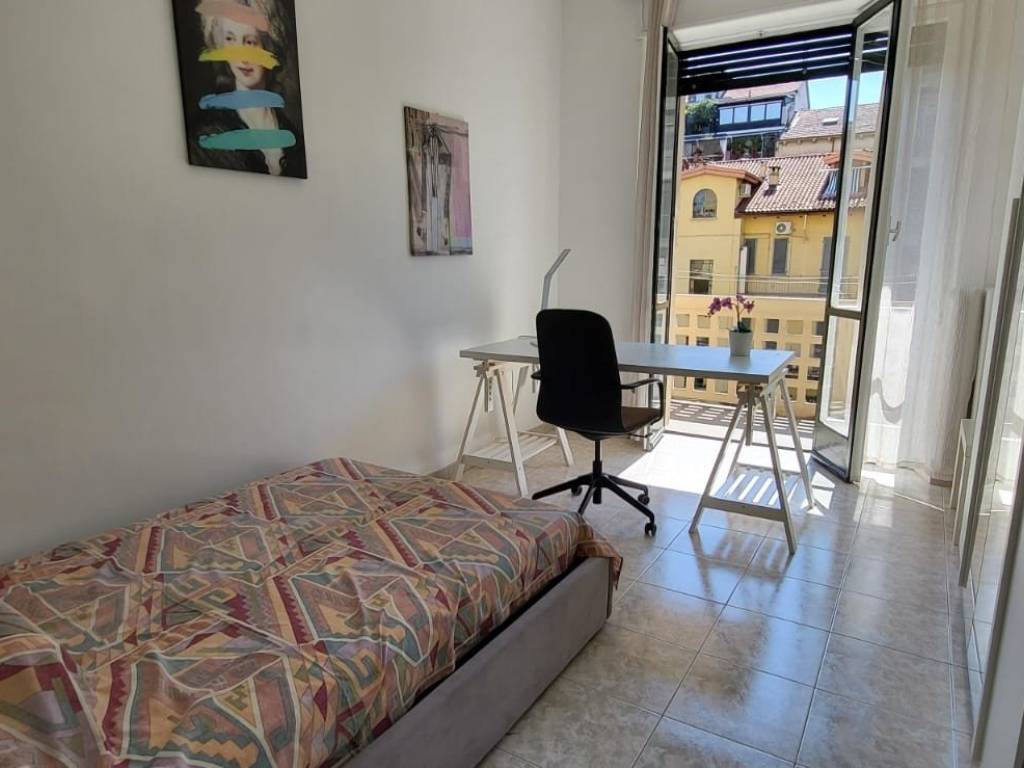 Stanza singola in Crocetta, foto 2 di 18
