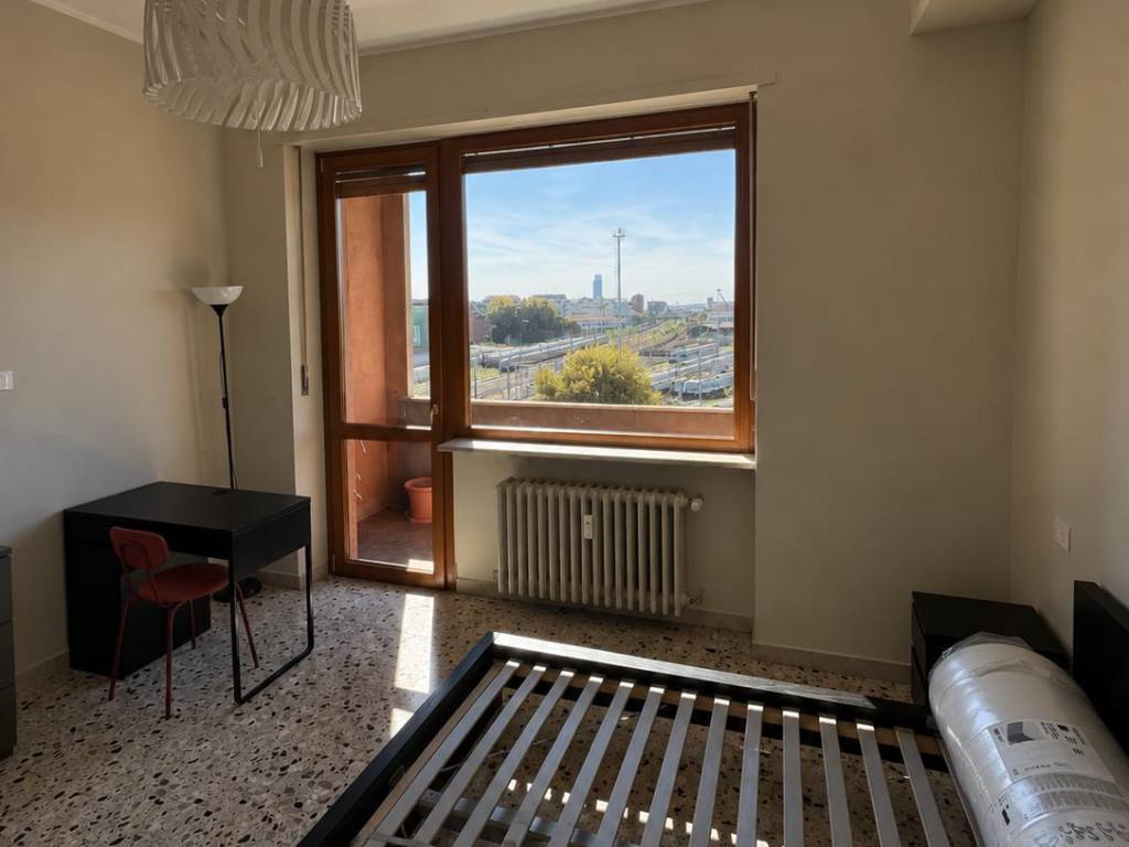 3 stanze singole in Crocetta, foto 10 di 20