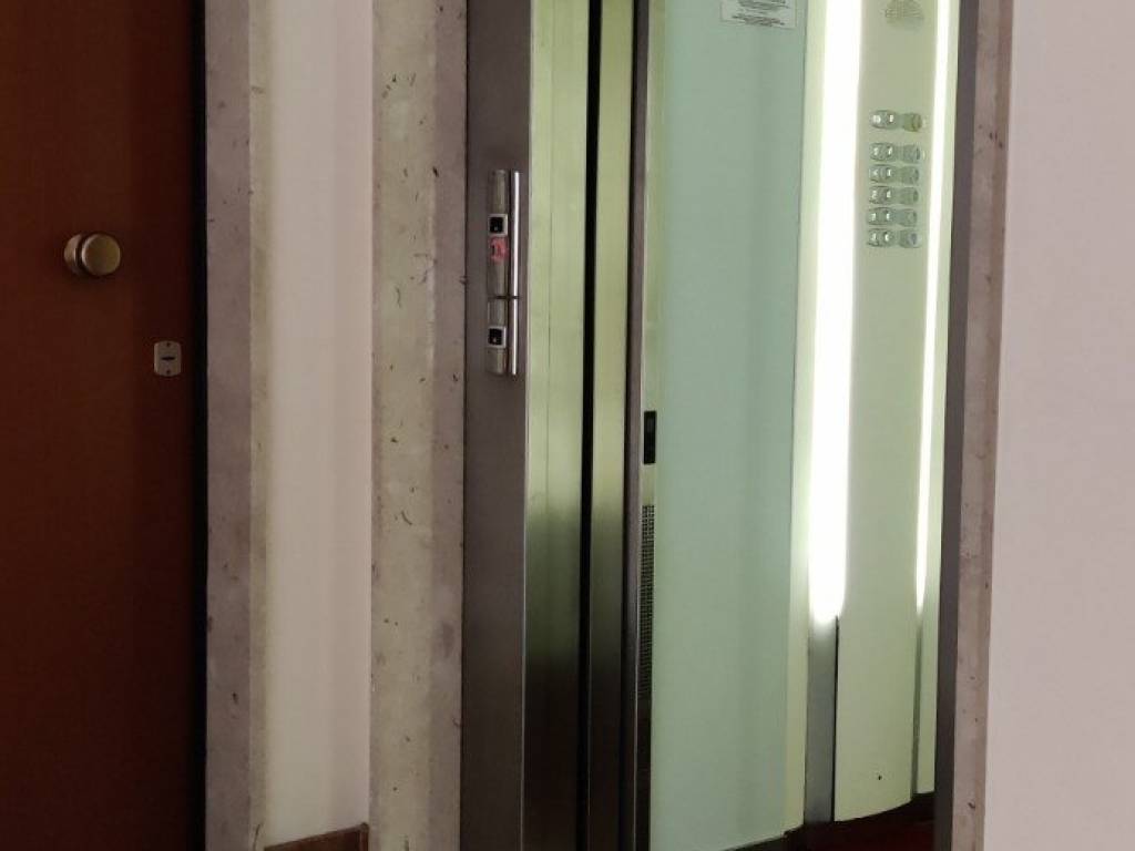 Appartamento in Nizza Millefonti, foto 3 di 25