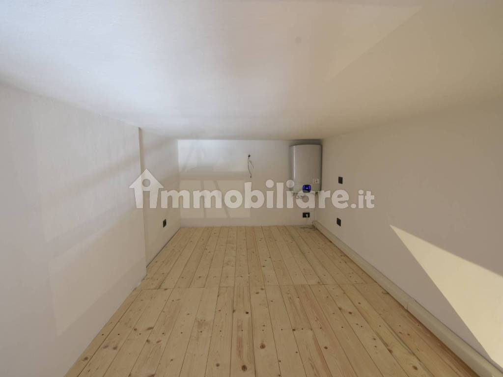 Posto letto in doppia in Pozzo Strada, foto 13 di 18