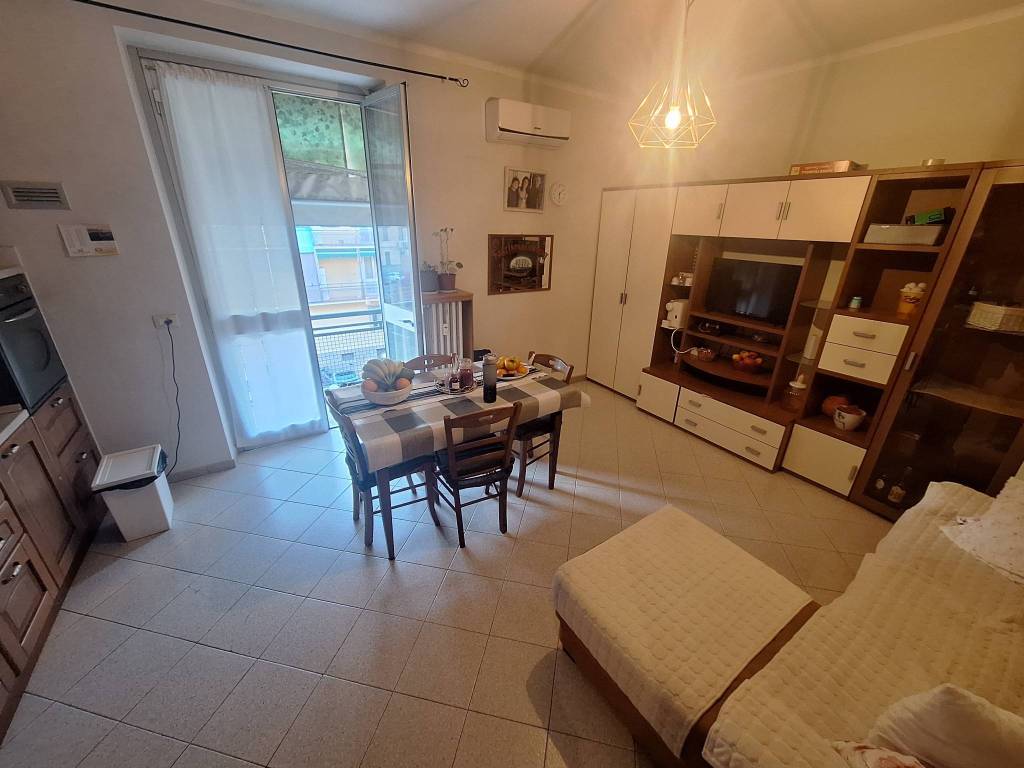 Appartamento in Nizza Millefonti, foto 3 di 13