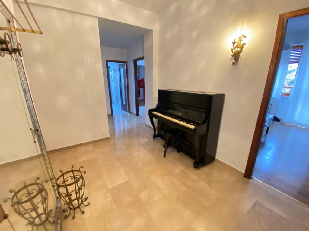 Appartamento in Mirafiori Nord, foto 3 di 32