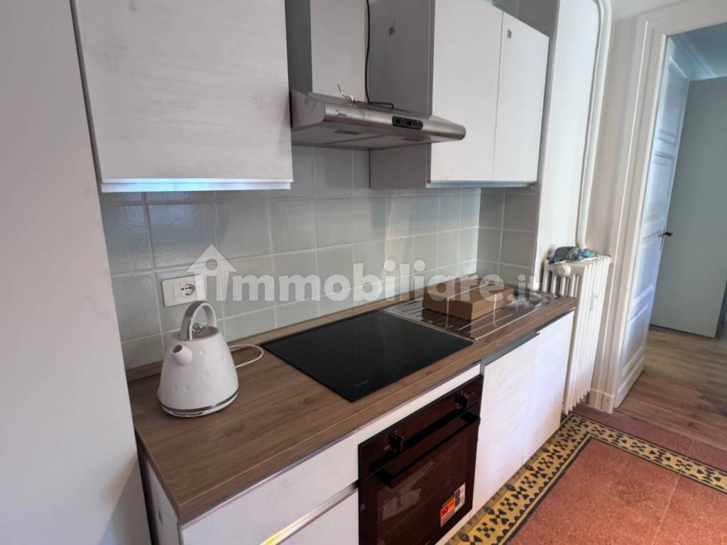 Appartamento in Madonna del Pilone, foto 3 di 11