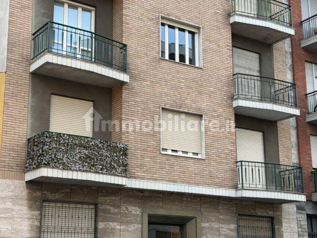 Trilocale in Aurora, foto 2 di 13