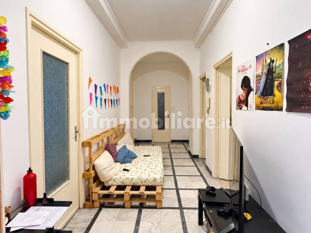 Stanza singola in Crocetta, foto 5 di 34