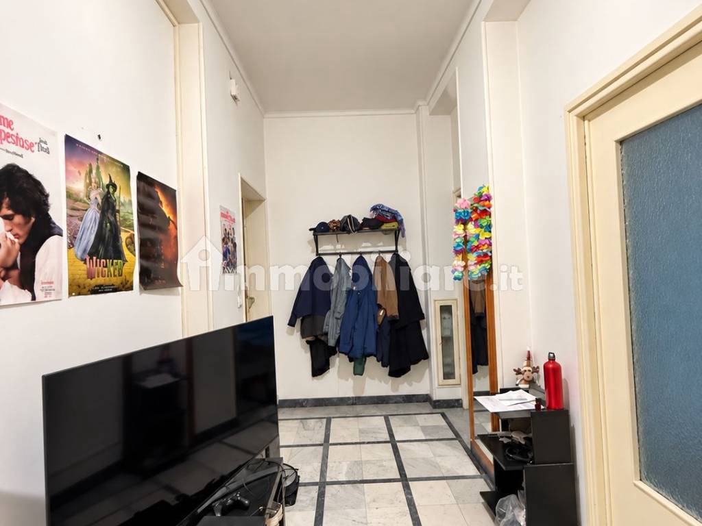 Stanza singola in Crocetta, foto 28 di 34