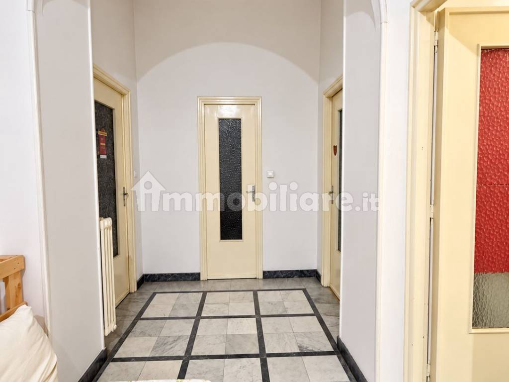 Stanza singola in Crocetta, foto 18 di 34