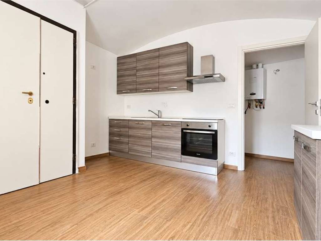 Appartamento in Cit Turin, foto 12 di 23