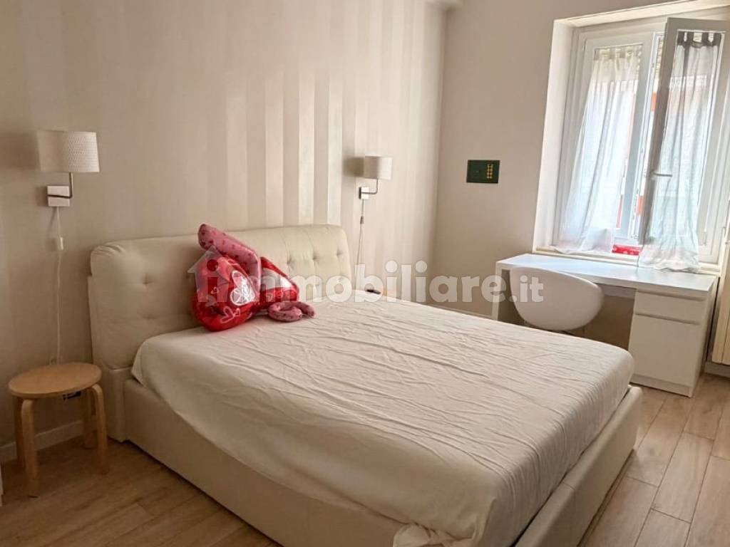 2 stanze singole in Crocetta, foto 3 di 11
