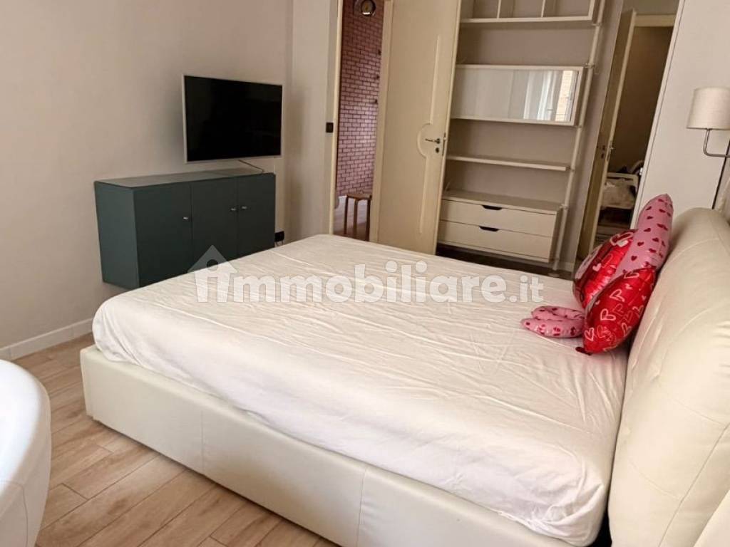 2 stanze singole in Crocetta, foto 4 di 11