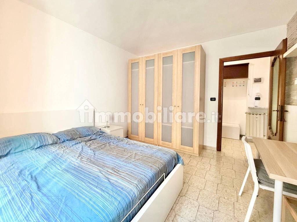 Stanza singola in San Salvario, foto 8 di 13