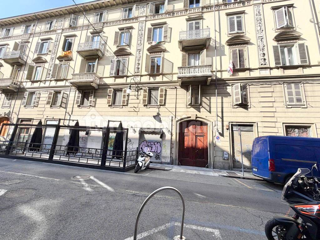 Stanza singola in San Salvario, foto 2 di 13