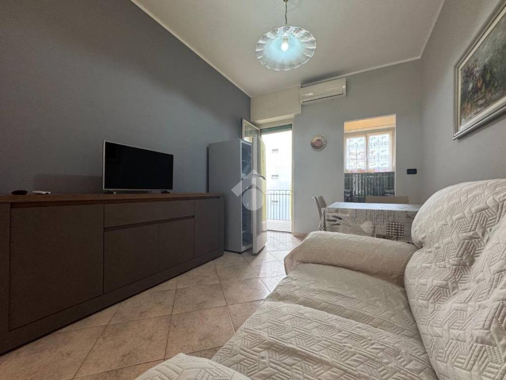 Appartamento in Nizza Millefonti, foto 3 di 21