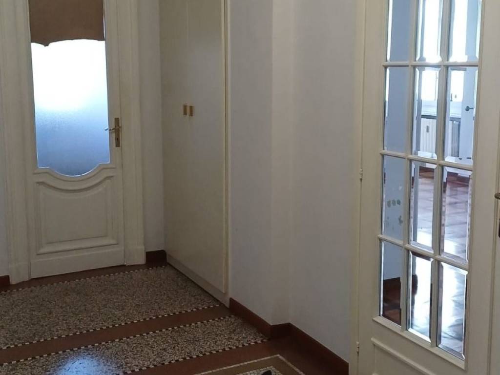 Appartamento in Cit Turin, foto 9 di 39