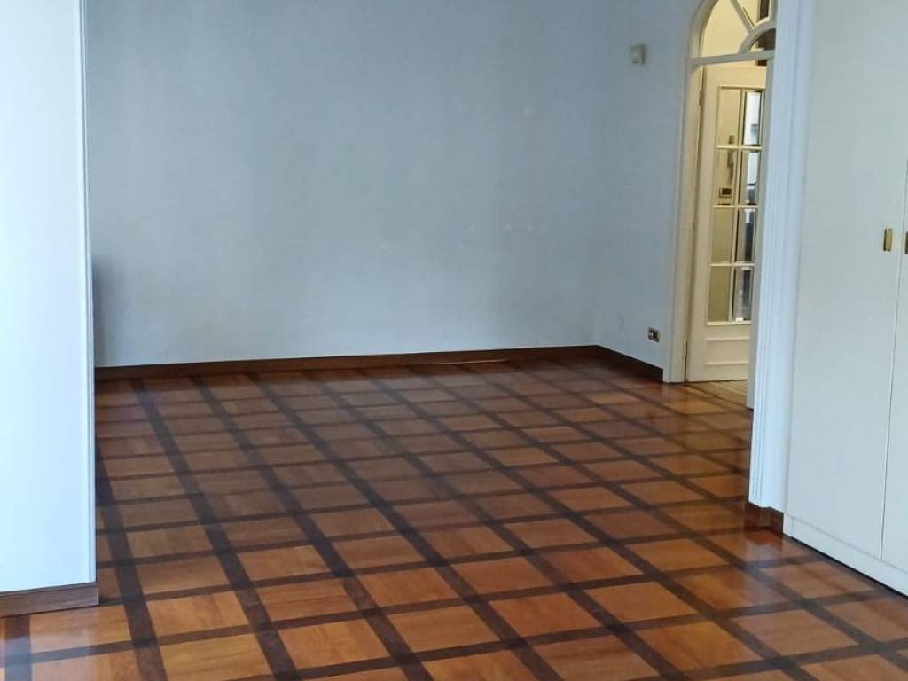 Appartamento in Cit Turin, foto 12 di 39