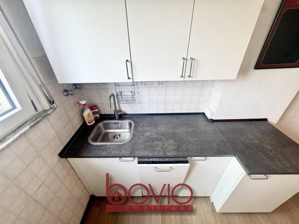 Appartamento in Barriera di Milano, foto 10 di 33