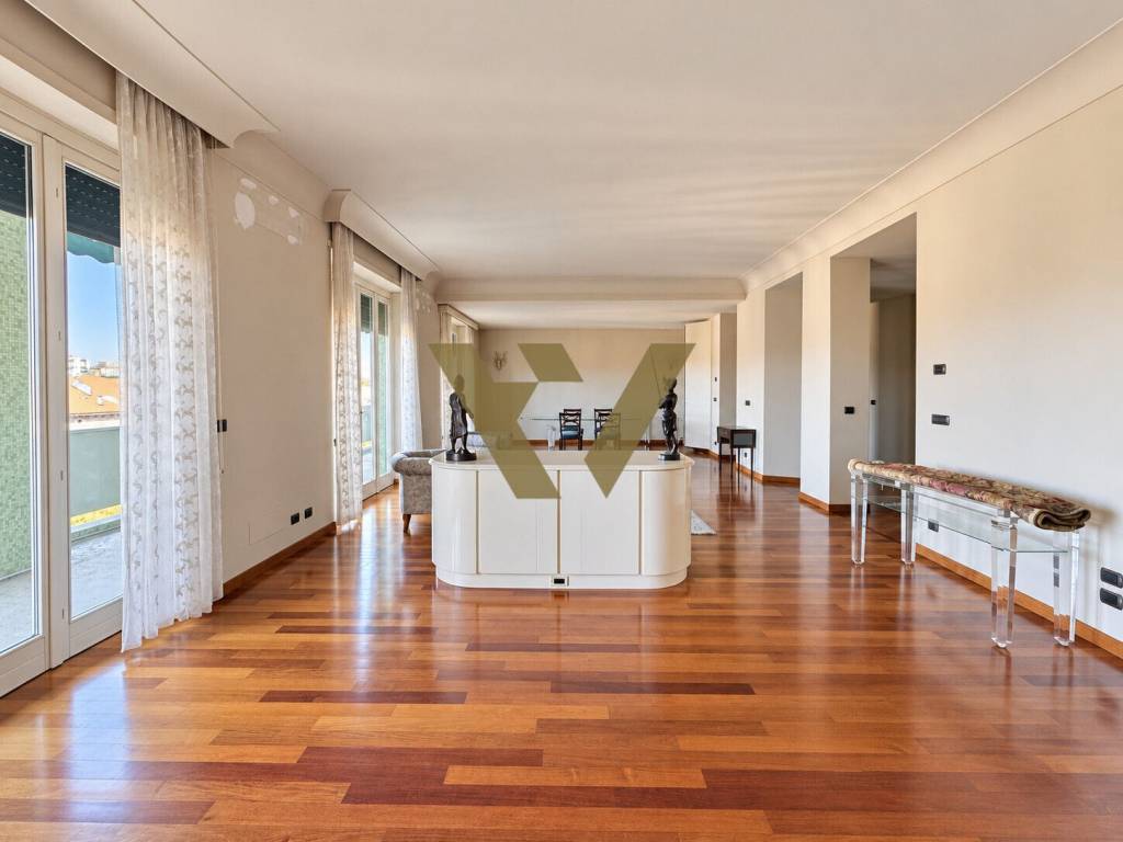Appartamento in Centro, foto 2 di 33