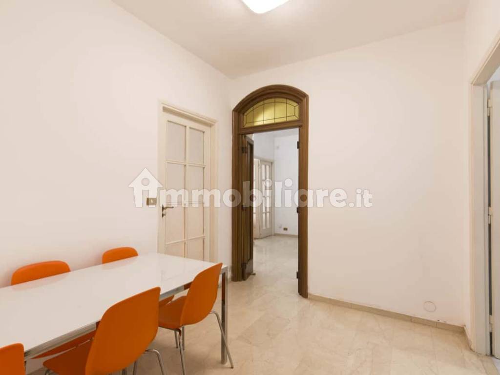 Stanza singola in Centro, foto 4 di 7
