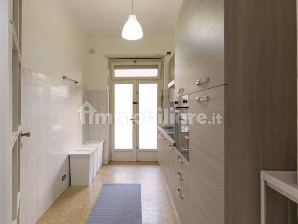 Stanza singola in Centro, foto 5 di 7