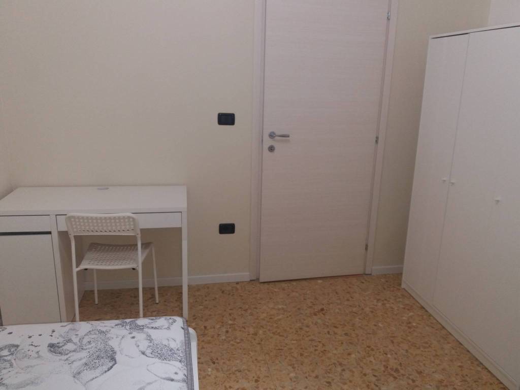 Stanza singola in Aurora, foto 2 di 12