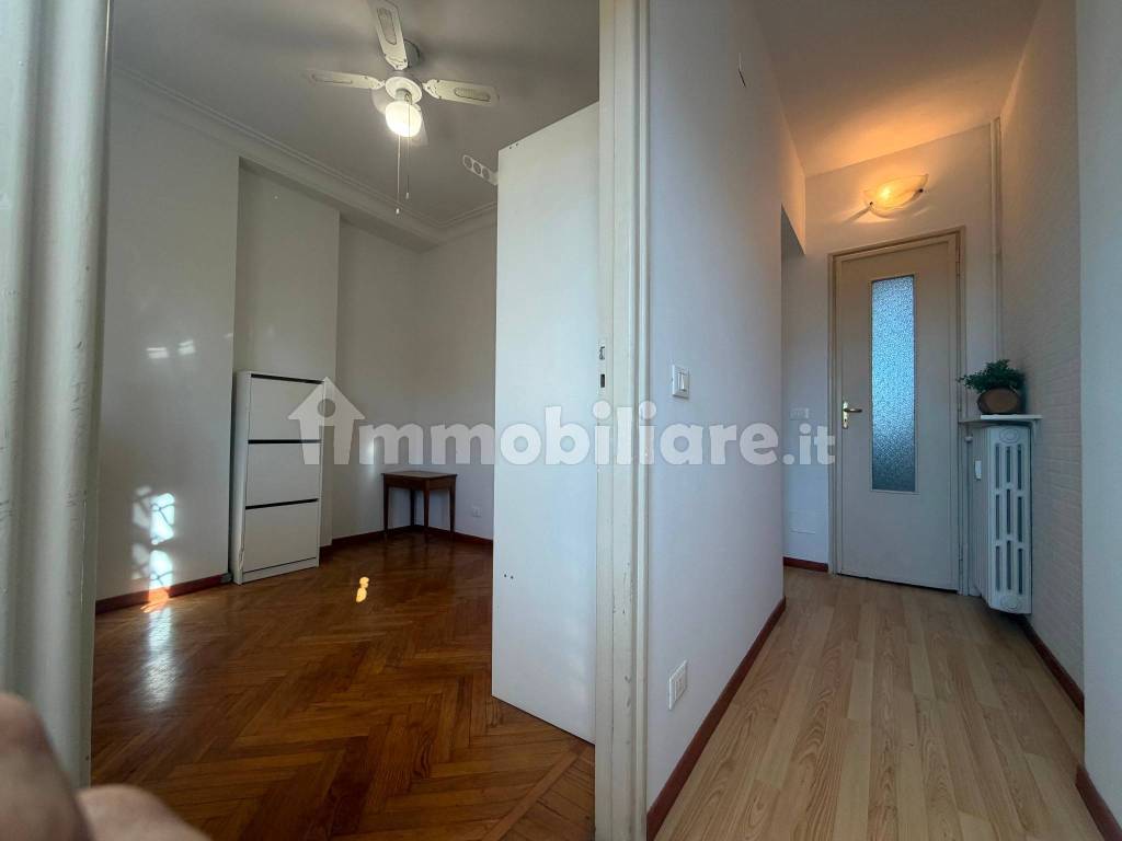 Appartamento in Cit Turin, foto 9 di 16