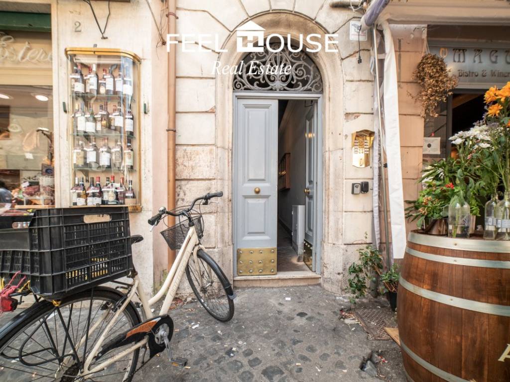 Bed & Breakfast Campo De' Fiori, Roma, Rif. 133895553 - Immobiliare.it