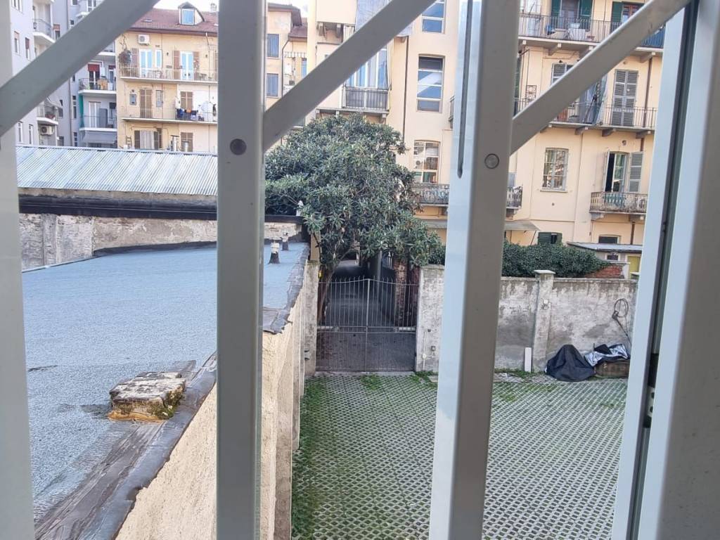 Trilocale in San Salvario, foto 16 di 18