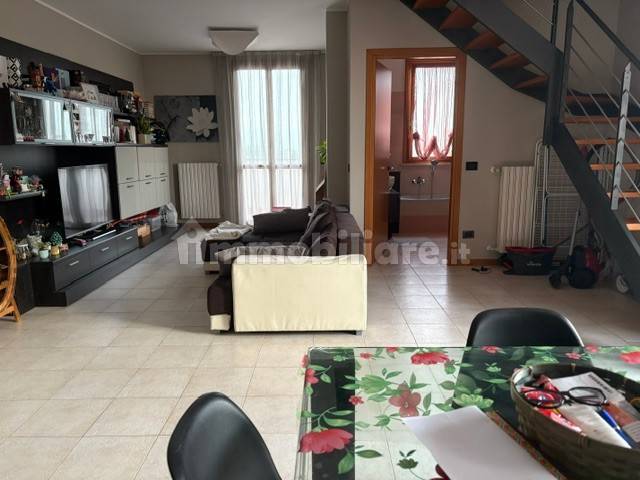 Appartamento in Aurora