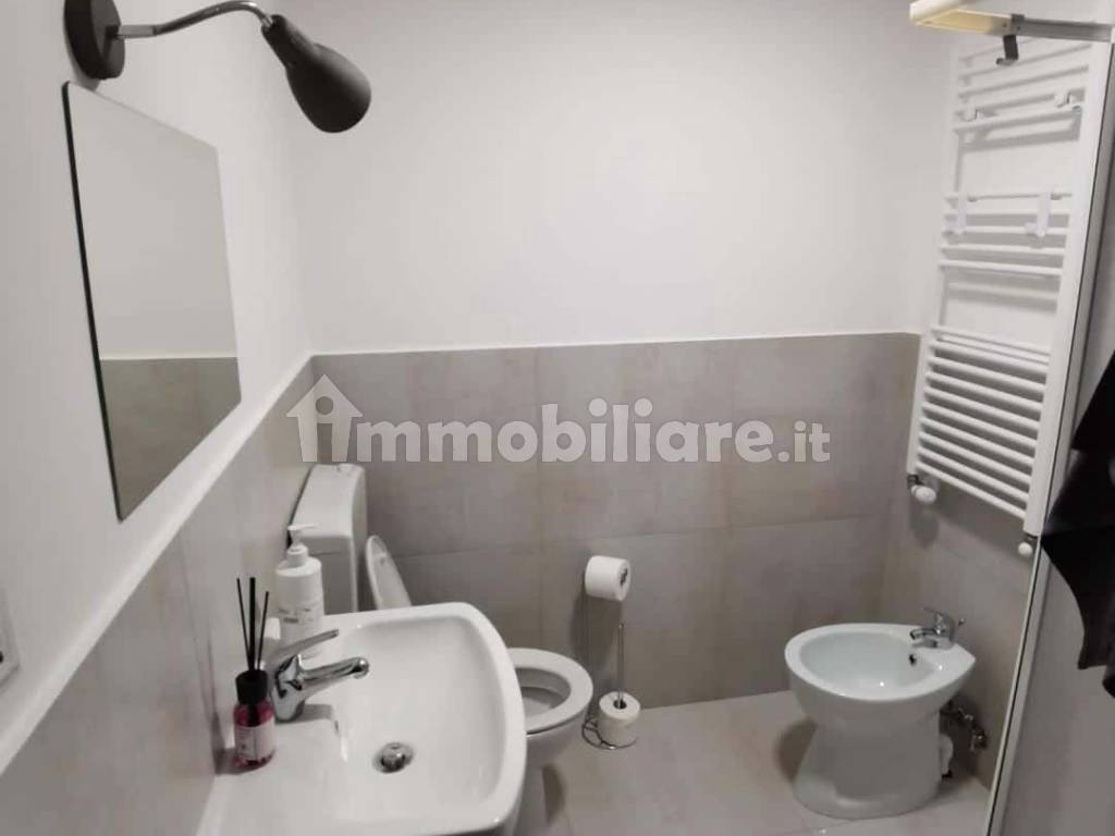Stanza singola in Centro, foto 5 di 6