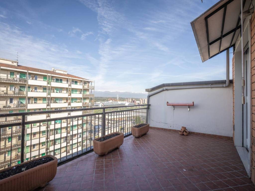 Appartamento in Rebaudengo, foto 2 di 30
