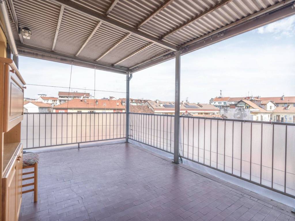 Appartamento in Barriera di Milano, foto 4 di 37