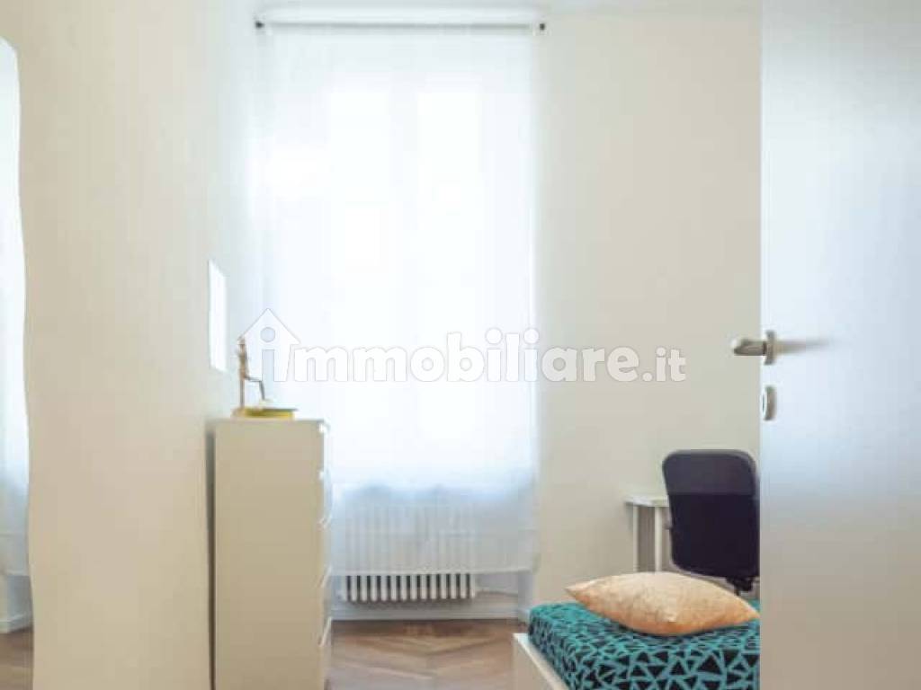Stanza singola in San Donato, foto 3 di 9