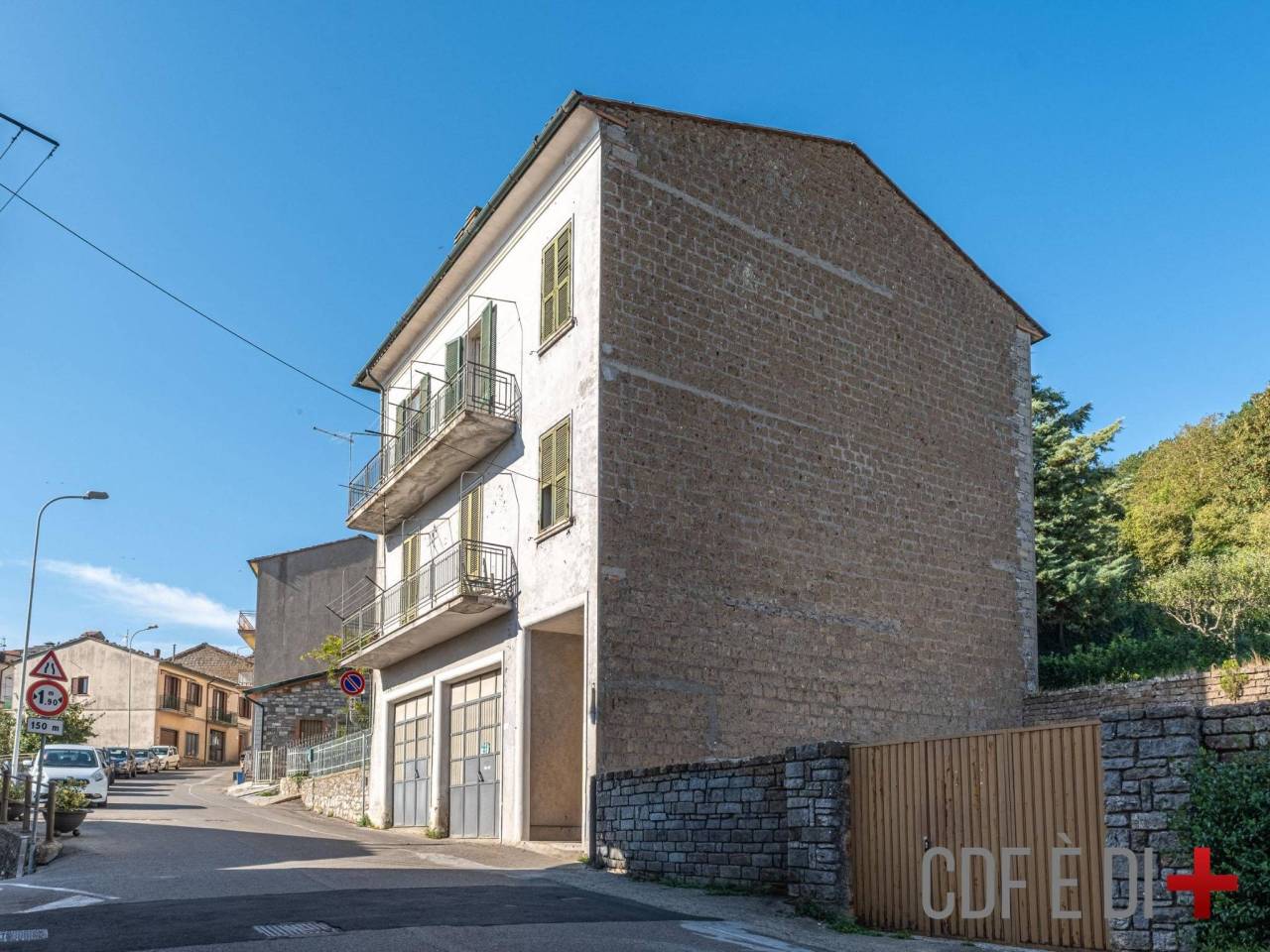 Appartamento panoramico con garage, photo 1