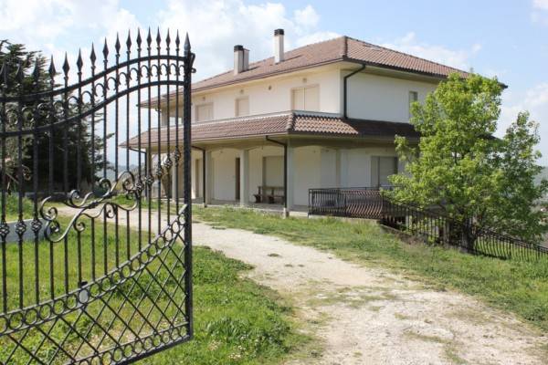 Villa bifamiliare strada provinciale iconicella di bucchianico, centro, bucchianico