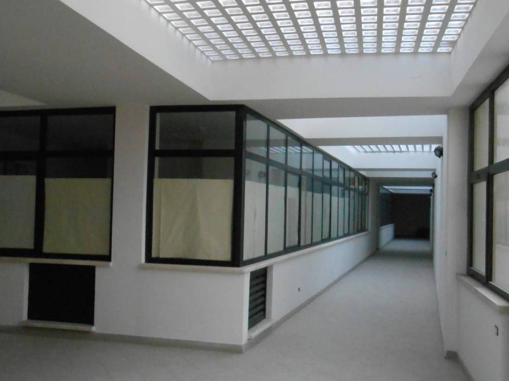 Ufficio - studio corso garibaldi 87, orte scalo, orte