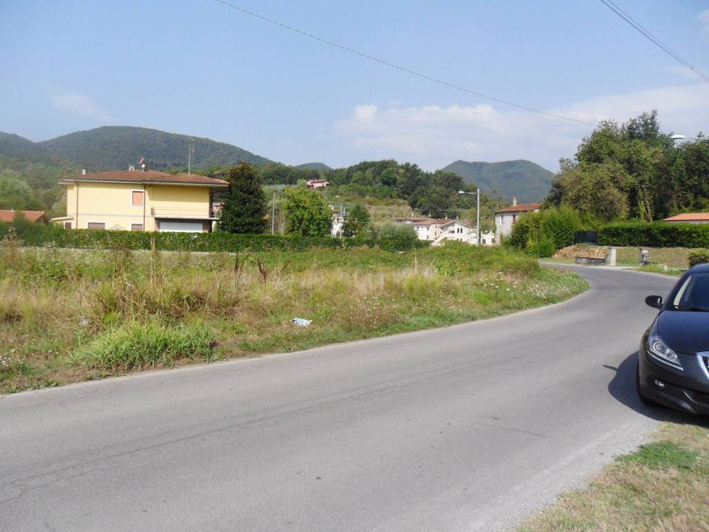 Terreno agricolo via della bordogna, nozzano - arliano, lucca