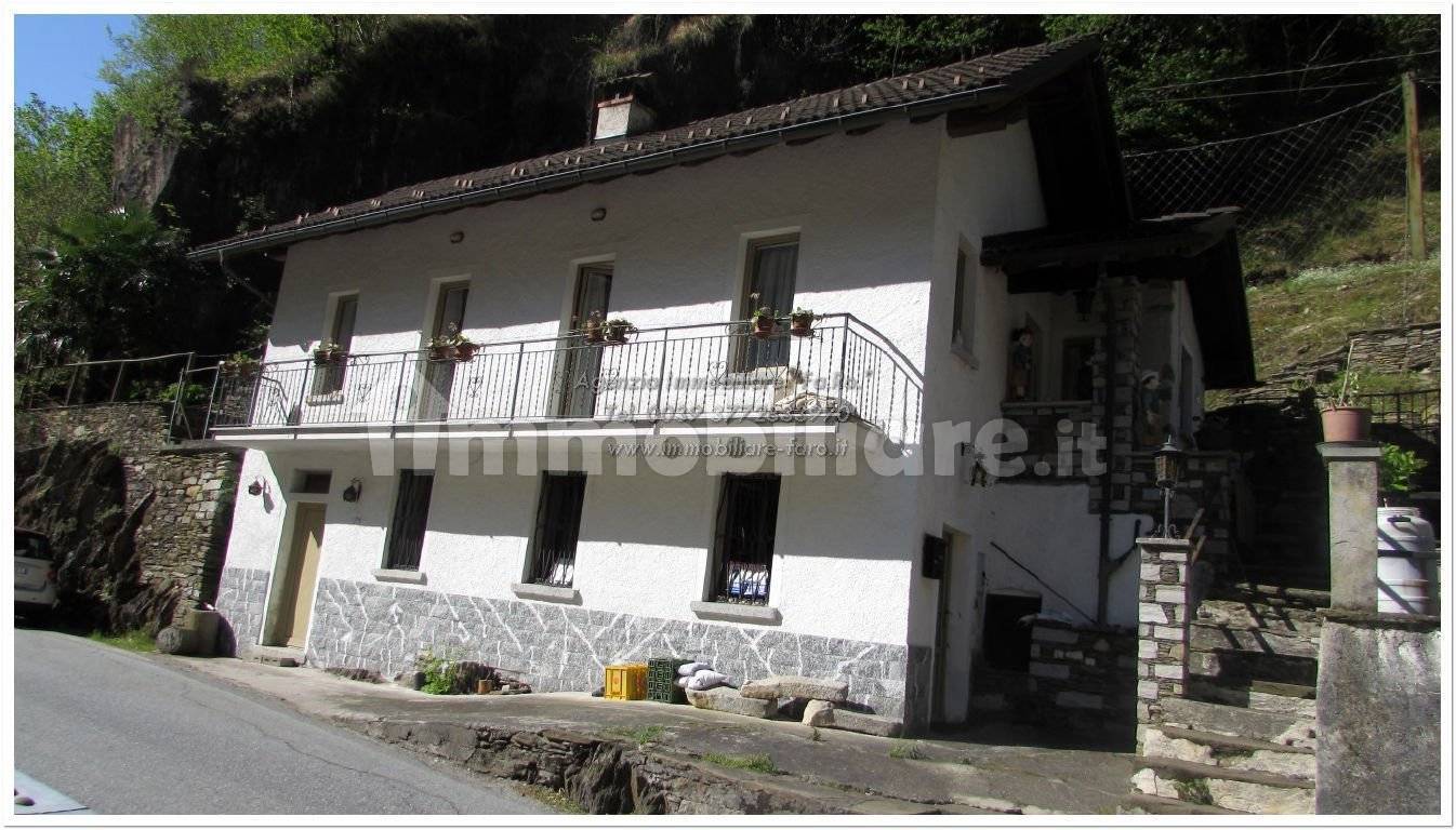 Villa in vendita a Valle Cannobina