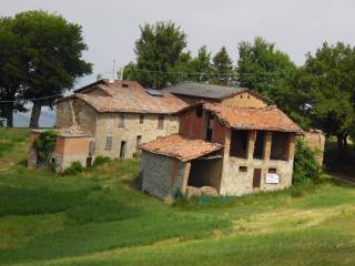 EMILCASA s.n.c