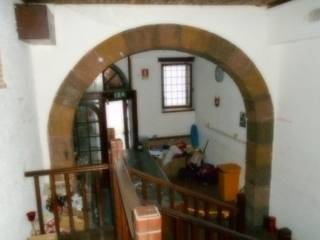 arco in pietra
