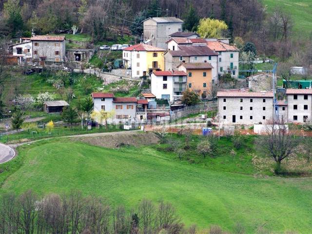 Casale appennino tosco emiliano paese