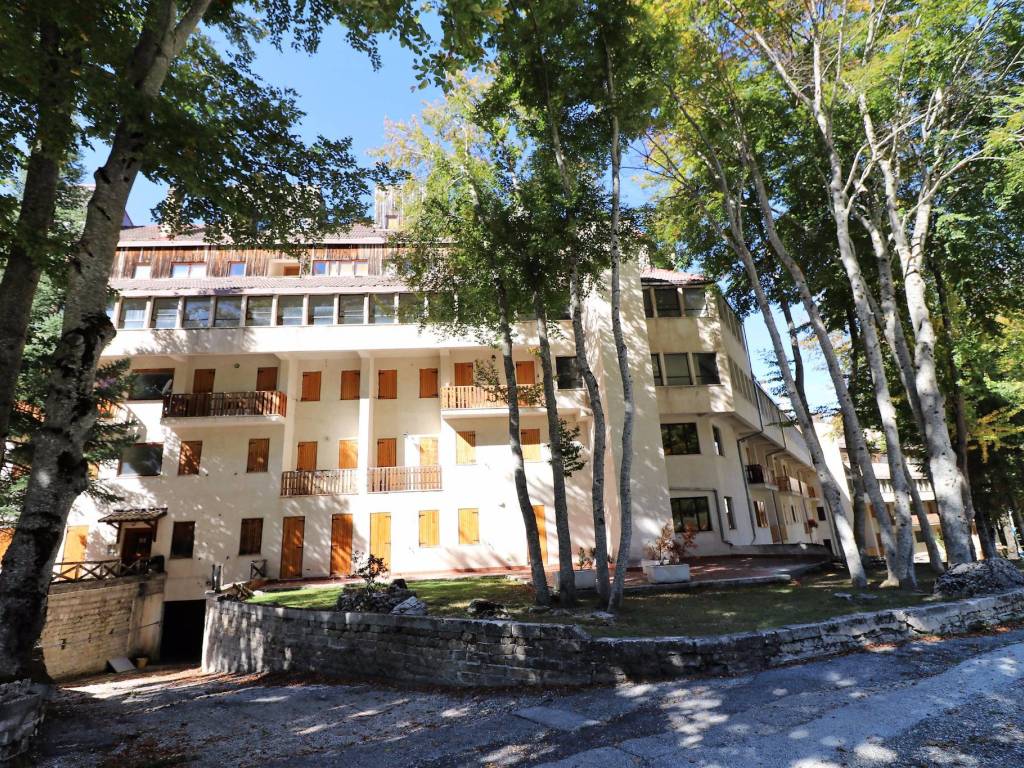 Vendita Appartamento Campo di Giove. Quadrilocale in via